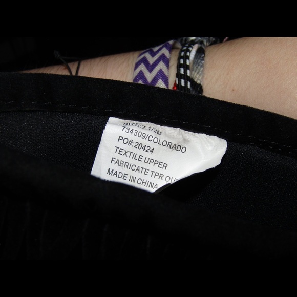 Fringe Boots - Picture 2 of 3